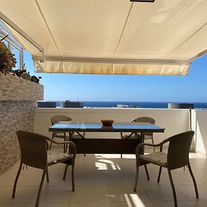 https://casa-del-puerto-del-carmen-lanzarote.puertodelcarmen-hotels.org