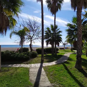 https://benalmadena-piscis-sun-beach.hotelsinnerja.org