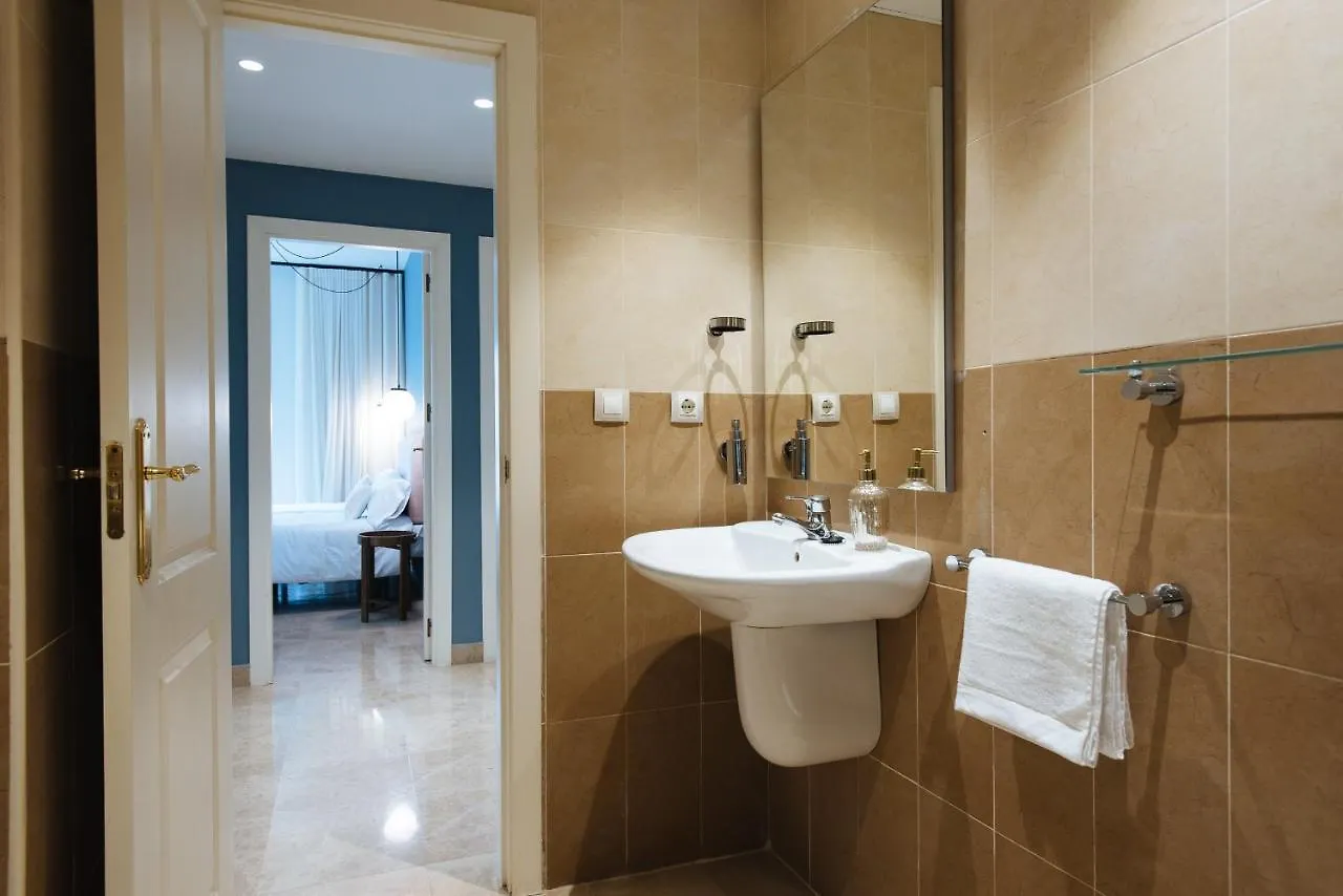 Magno Apartments Paseo De La O - Private Parking Included Seville 0*,