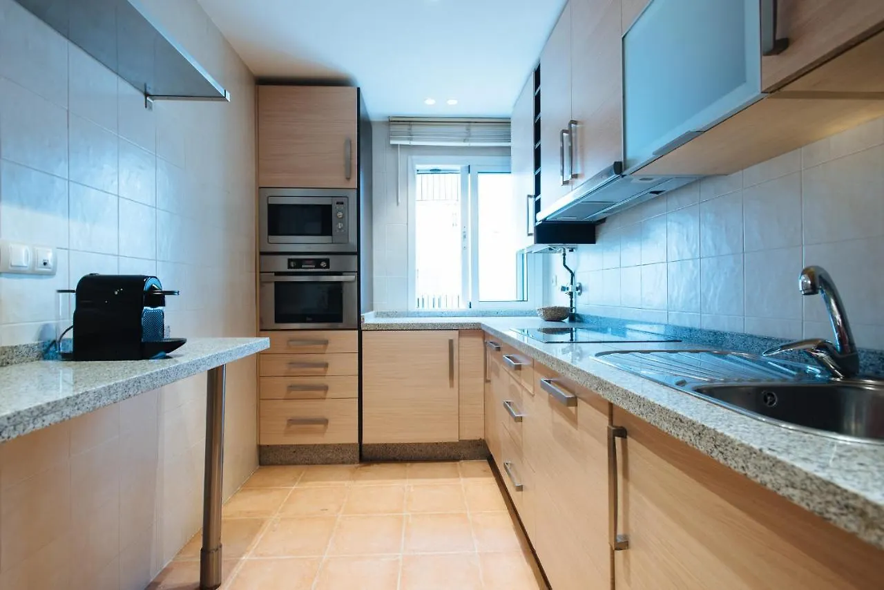 Magno Apartments Paseo De La O - Private Parking Included Seville